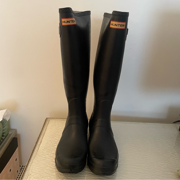 Black Hunter Rainboots size 8 (39) - Picture 5 of 5